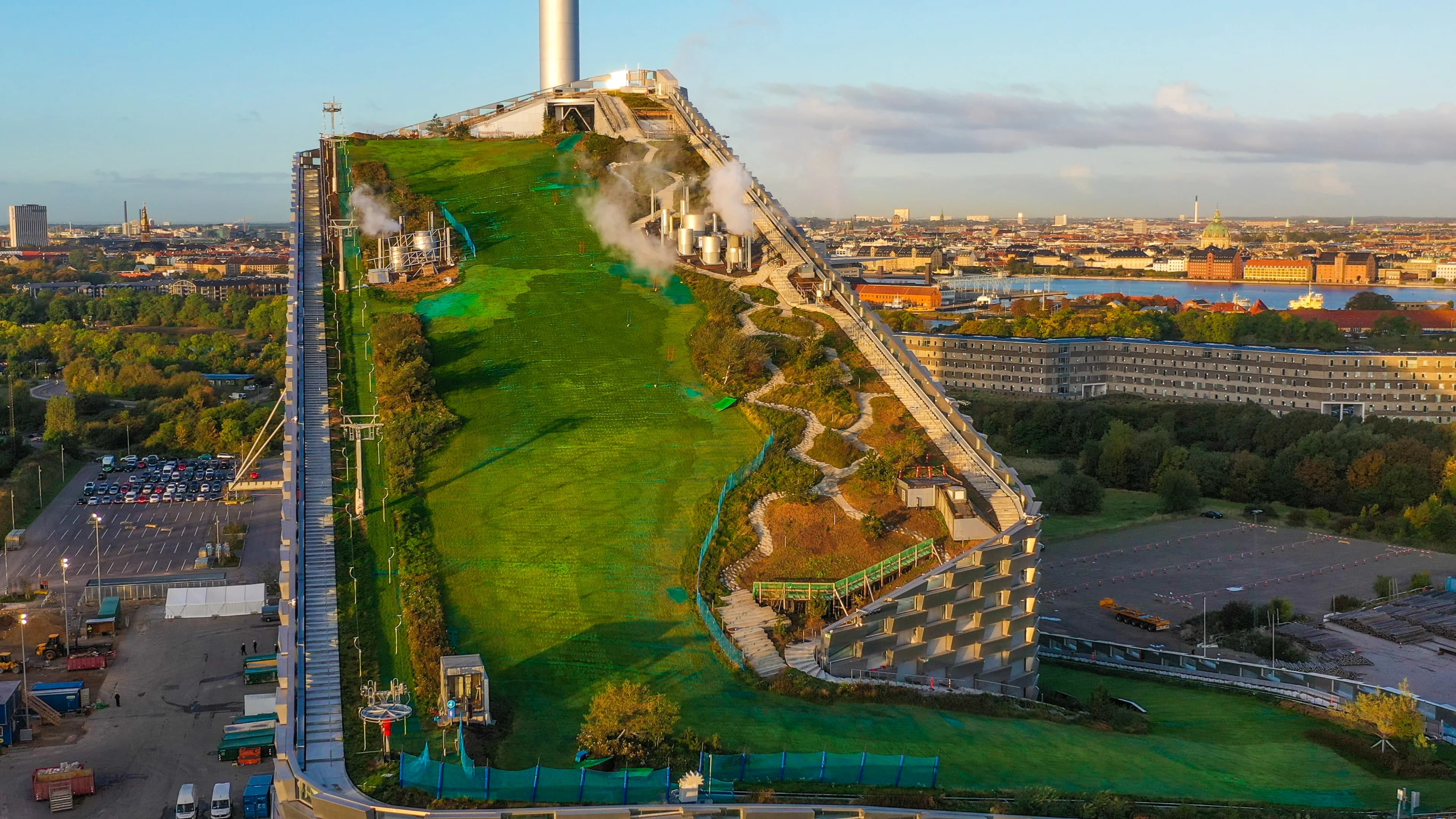 CopenHill, Copenhagen, Architect: Bjarke Ingels Group